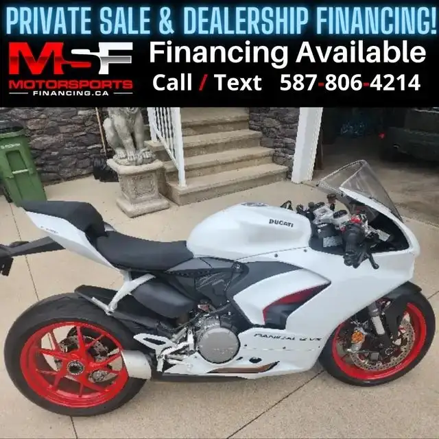 2021 DUCATI PANIGALE V2 (FINANCING AVAILABLE) in Sport Bikes in Strathcona County - Image 2