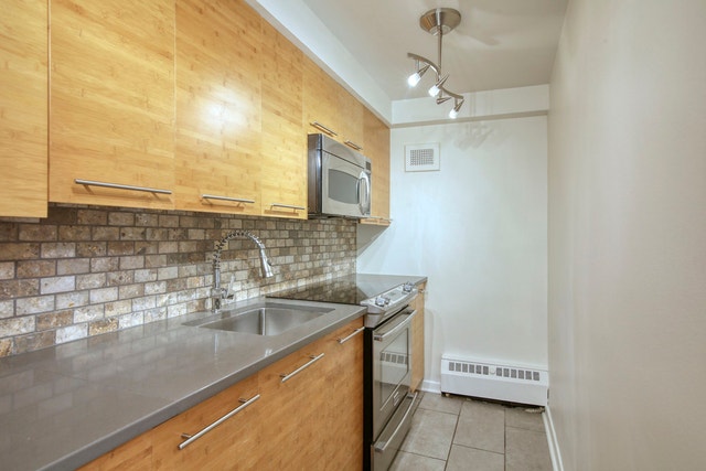 3460 Rue Durocher — photo 2