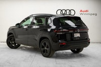 Be bold and get noticed in this sinister Deep Black Pearl Pearl Taos!! Looking for a budget friendly... (image 5)