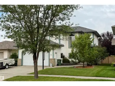 Exceptional 2-storey home offering 3 bedrooms, 3.5 bathrooms, and a fully finished basement, all ref...
