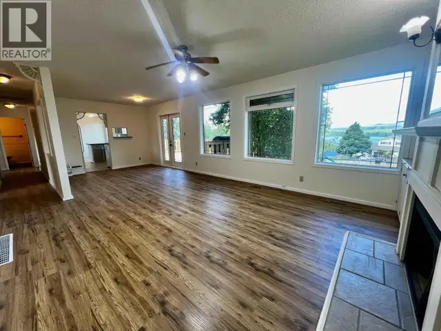 525 TUNASA DRIVE Fraser Lake, British Columbia in Houses for Sale in Burns Lake - Image 11