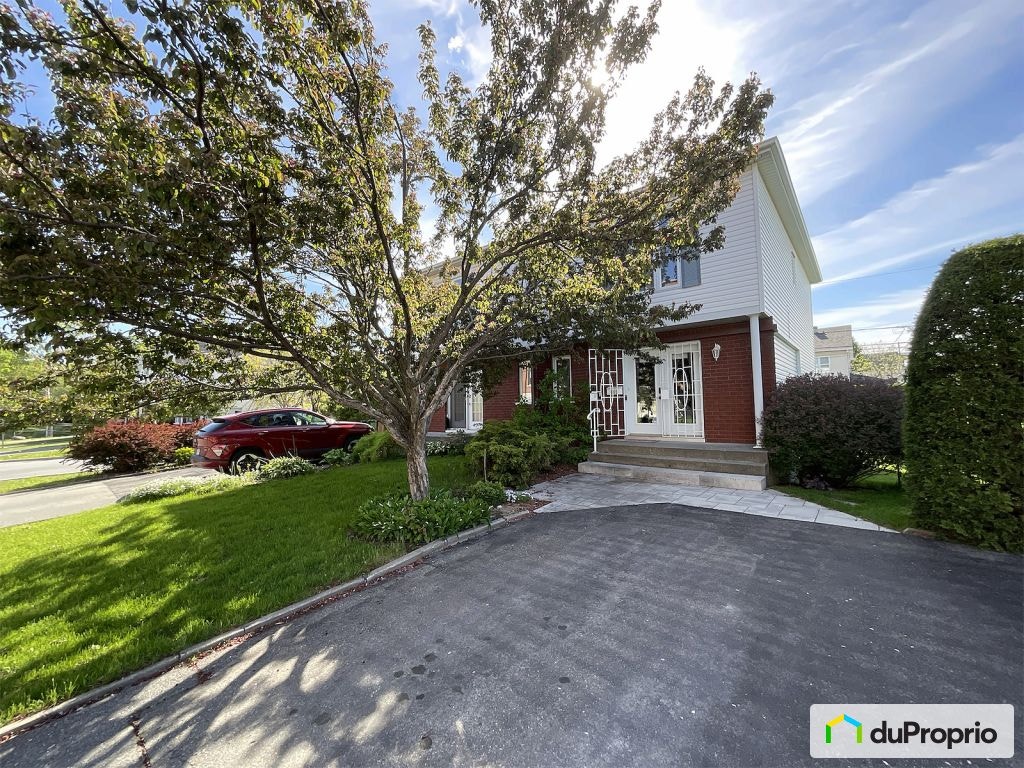 $475,000 - Semi-detached for sale in St-Hyacinthe — photo 1