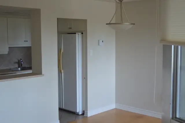 Queen Elizabeth Towers Condo Price REDUCED63672036518913124