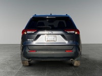 Thanks for viewing our House Of Cars McKnight inventory! AMVIC licensed dealer! Discover the versati... (image 4)