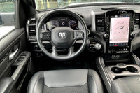 5.7 L 8 Cyl Engine Vehicle Options: Blind Spot Monitoring, Apple Or Android Auto, Rear Back Up Camer... (image 4)