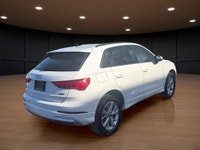 Price includes $1,000 finance credit. Price does not include fees or taxes. The 2025 Audi Q3 40 TFSI... (image 3)