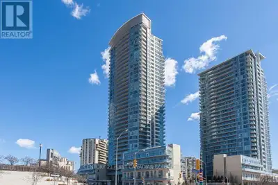 Luxury 2 Bedroom Condo with media @ Emerald City I , North York bright and spacious apartment (1,009...