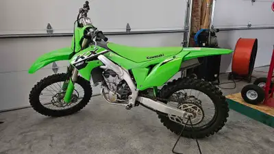 Welcome to Ride Collective - AB APPLY NOW: https://www.ridecollective.ca/get-pre-approved 2024 KAWAS...