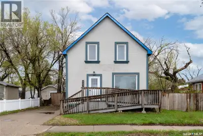 This move-in ready property has a fully renovated interior and offers two separate suites with quali...