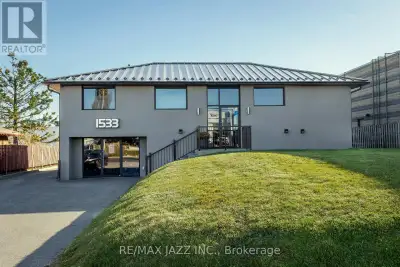 Ready to move your medical business to your own medical building? 1533 Dundas St E in Whitby is the...