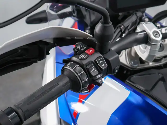 2025 BMW R1300GS in Street, Cruisers & Choppers in Kelowna - Image 14