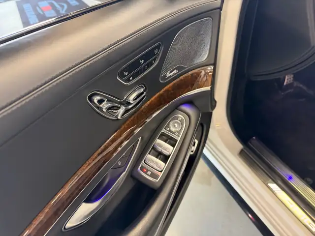 2015 Mercedes Benz S Class 4MATIC in Cars & Trucks in London - Image 19