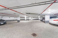 stationnement intérieur - disponible dès maintenant $185 - accès contrôlé - caméras de sécurité - dé... (image 1)