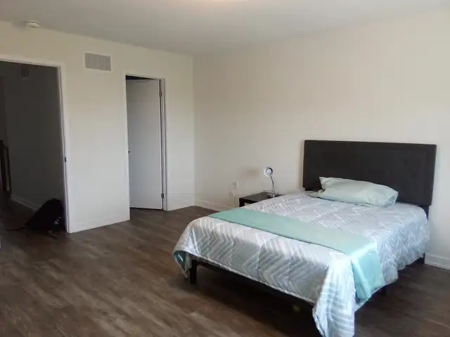 Beautiful Room for Rent – North Oshawa in Room Rentals & Roommates in Oshawa / Durham Region - Image 5