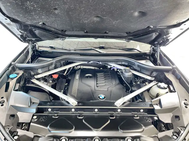 2022 BMW X5 xDrive40i Fresh Trade in Cars & Trucks in Regina - Image 35