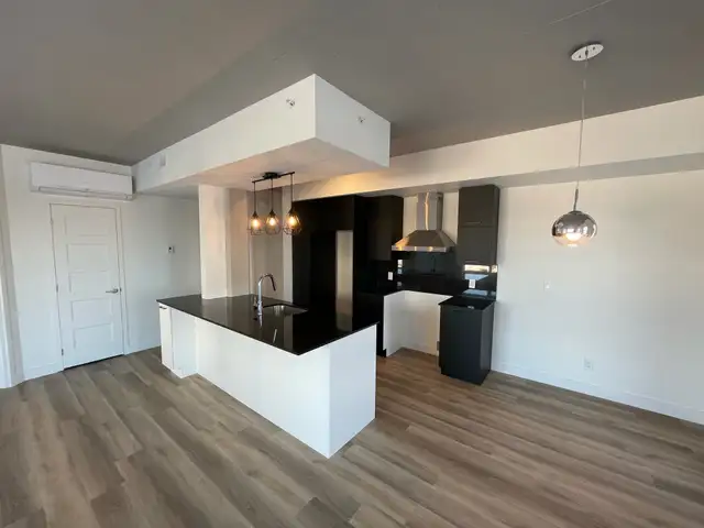 À louer 3 1/2 au 10e étage - Le Gabriel à Ste-Foy in Long Term Rentals in Québec City - Image 2