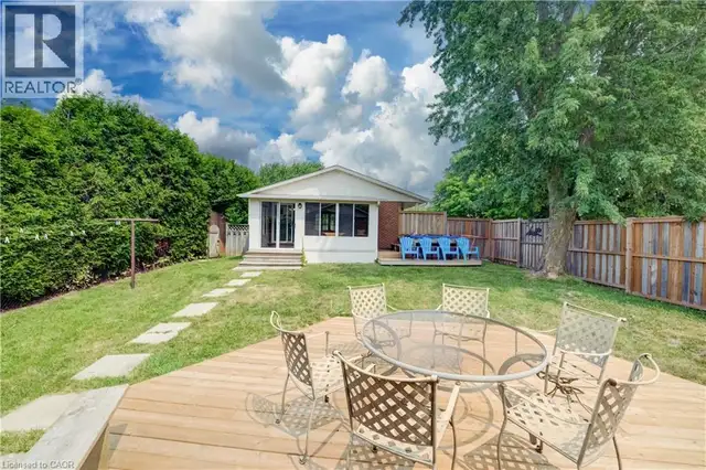 85 FOXHUNT Road Waterloo, Ontario in Houses for Sale in Kitchener / Waterloo - Image 37