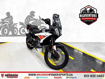 KTM 790 ADVENTURE 2026 Une moto d’aventure polyvalente et bien équilibrée, conçue pour rendre les lo...