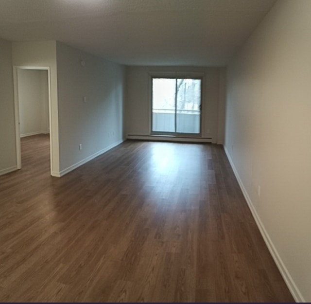 Rare Find! Bachelor Apartment Available in Owen Sound Long Term