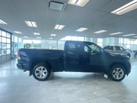 ===== Key Features ===== * 83,223 km * 5.7L HEMI V8 Gas Engine * 4WD (Four-Wheel Drive) * Cruise Con... (image 4)