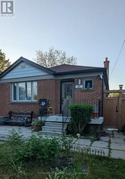 Discover this beautiful 1,000+ sqft, 2-bedroom, 1-bathroom basement apartment. This isn't your typic...