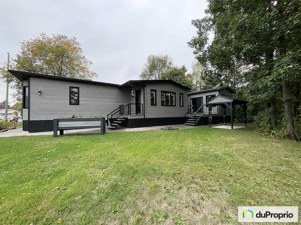 $548,000 - Manufactured home for sale in Venise-En-Quebec — photo 3