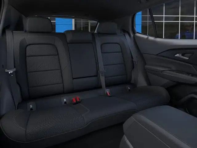 Chevrolet Equinox EV 2026 in Cars & Trucks in Longueuil / South Shore - Image 18