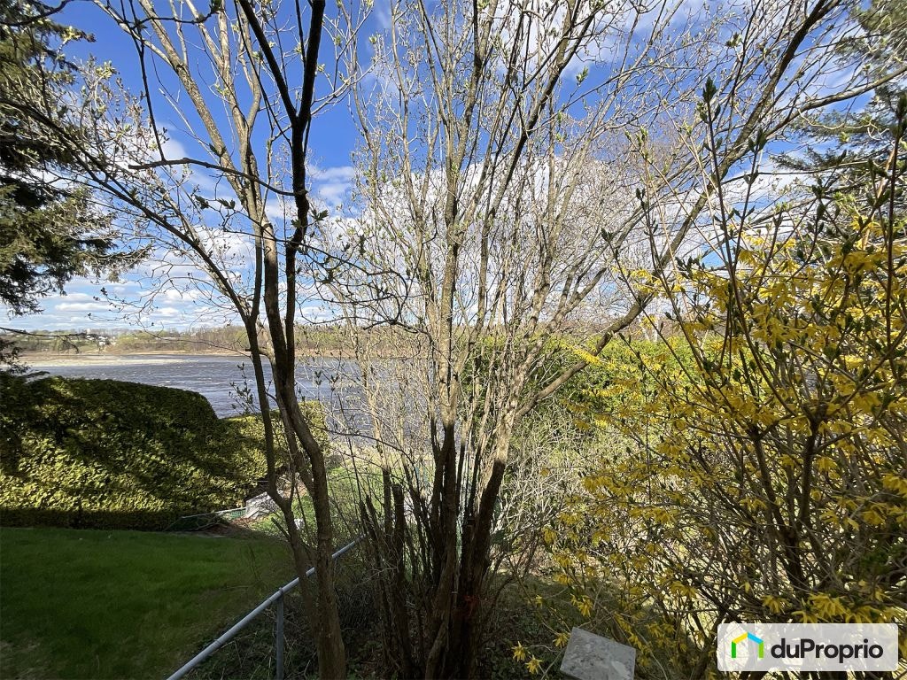 $392,000 - Semi-detached for sale in St-Redempteur — photo 1