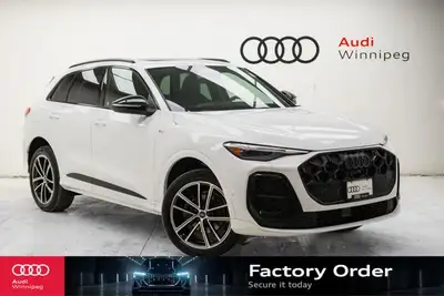 This Audi Q5 boasts a Intercooled Turbo Gas/Electric I-4 2.0 L/121 engine powering this Automatic tr...