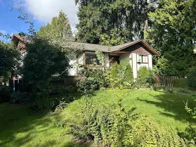 Developers Alert! Guildford Plan, Part of Potential Land Assembly, has 3 bedrooms, 1 kitchen and 3 b...