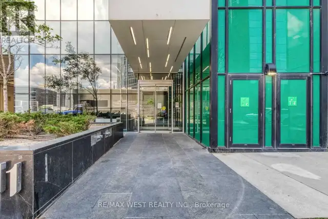 806 - 11 BOGERT AVENUE Toronto (Lansing-Westgate), Ontario in Long Term Rentals in City of Toronto - Image 4