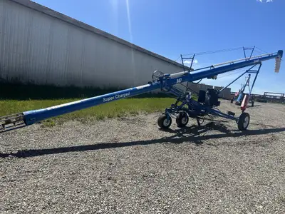 Buy, Sell & Consign Farm Machinery - Outside The Auction. Trades Welcome. Visit us at www.outsidethe...