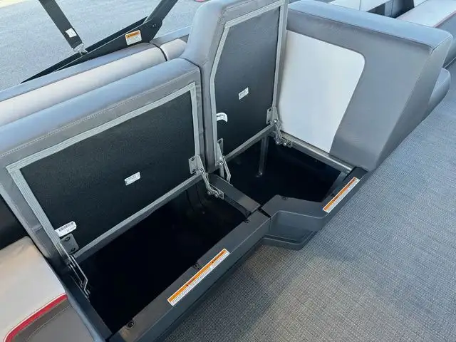 2025 Manitou Cruise 22 Max Bench Twin Tube WITH A ROTAX 150 in Powerboats & Motorboats in Norfolk County - Image 9