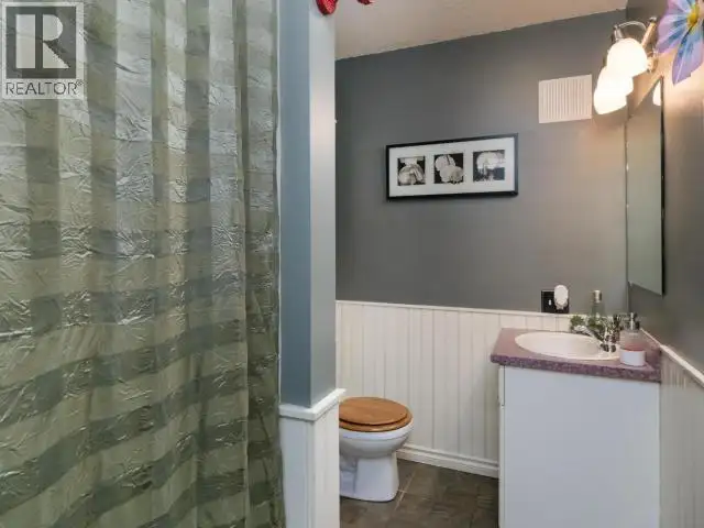 2001 CENTENNIAL STREET Whitehorse, Yukon in Houses for Sale in Whitehorse - Image 11