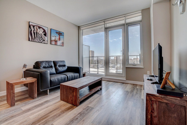 1-Bedroom at Wellington. Furnished. Utilities & Wifi Incl in Short Term Rentals in Ottawa - Image 4