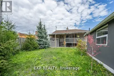 14 - 692 BIRCHMOUNT ROAD Toronto (Clairlea-Birchmount), Ontario
