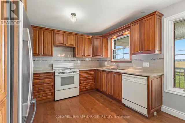 402 SCHEEL DRIVE McNab/Braeside, Ontario in Land for Sale in Ottawa - Image 18