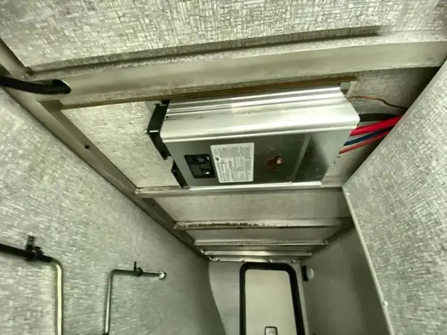 2025 EAST TO WEST Alta 3100KXT in Travel Trailers & Campers in Bedford - Image 22