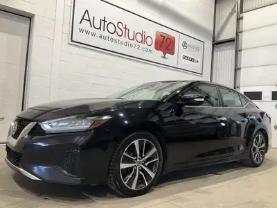La Nissan Maxima SL CUIR MAGS CAMERA RECUL A/C CRUISE 2020 usagée propose un moteur 3,5 litres à ess...