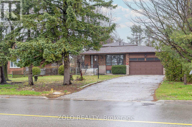 656 SHEPPARD AVE Pickering, Ontario in Houses for Sale in Oshawa / Durham Region - Image 2