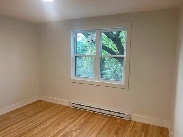 4 1/2 au 3e étage - Rosemont la Petite Patrie - 1er Juillet in Long Term Rentals in City of Montréal - Image 3