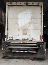 Ryder Stock ID: 242884 Transmission Type/Speed: AUTO 6 Engine: DIESEL B6.7 '17 250/2400 Horse Power:... (image 6)