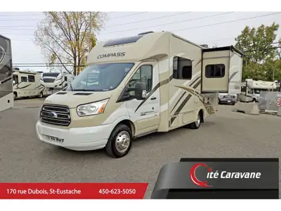 Thor Compass 23TB CLASSE B+ , Extérieur : HD Max , 3.2L I-5 Power Stroke diesel, 1 extension , génér...
