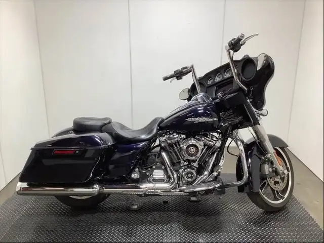 2019 harley-davidson FLHX Street Glide Motorcycle in Cargo & Utility Trailers in Richmond - Image 2