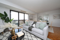 South Facing Bluffs 1 Bedroom Condo @ St Clair Ave E