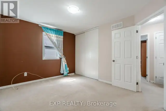 1049 FIELDFAIR WAY Ottawa, Ontario in Houses for Sale in Ottawa - Image 27