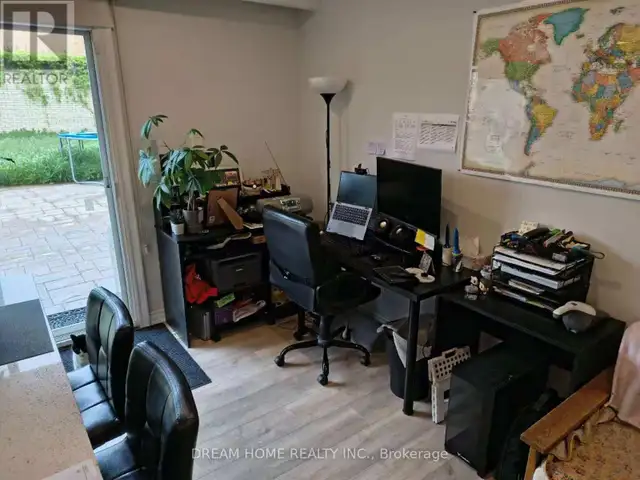 #BACK - 6 ALCESTER COURT Toronto (Yorkdale-Glen Park), Ontario in Long Term Rentals in City of Toronto - Image 8