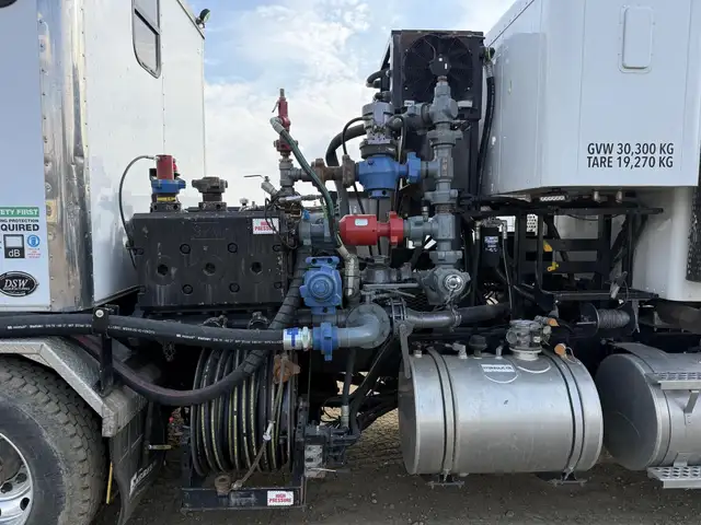 2007 KENWORTH C500 in Heavy Trucks in Saskatoon - Image 21
