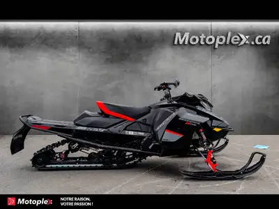 2020 ski doo RENEGADE 850 X-RS RENEGADE 850 X-RS Groupe Motoplex — Votre référence pour l’achat de v...