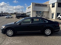 One Owner Trade In, Leather, Moonroof, Navigation, Heated Front & Rear Seats, Remote Start, Clean Ca... (image 7)